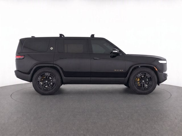 2025 Rivian R1S Premium Tri Motor Max Pack