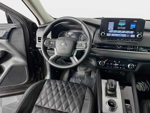 2022 Mitsubishi Outlander SEL