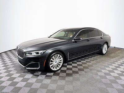 2022 BMW 7 Series 740i