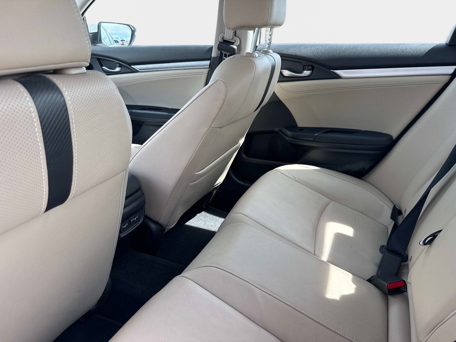 2016 Honda Civic Touring