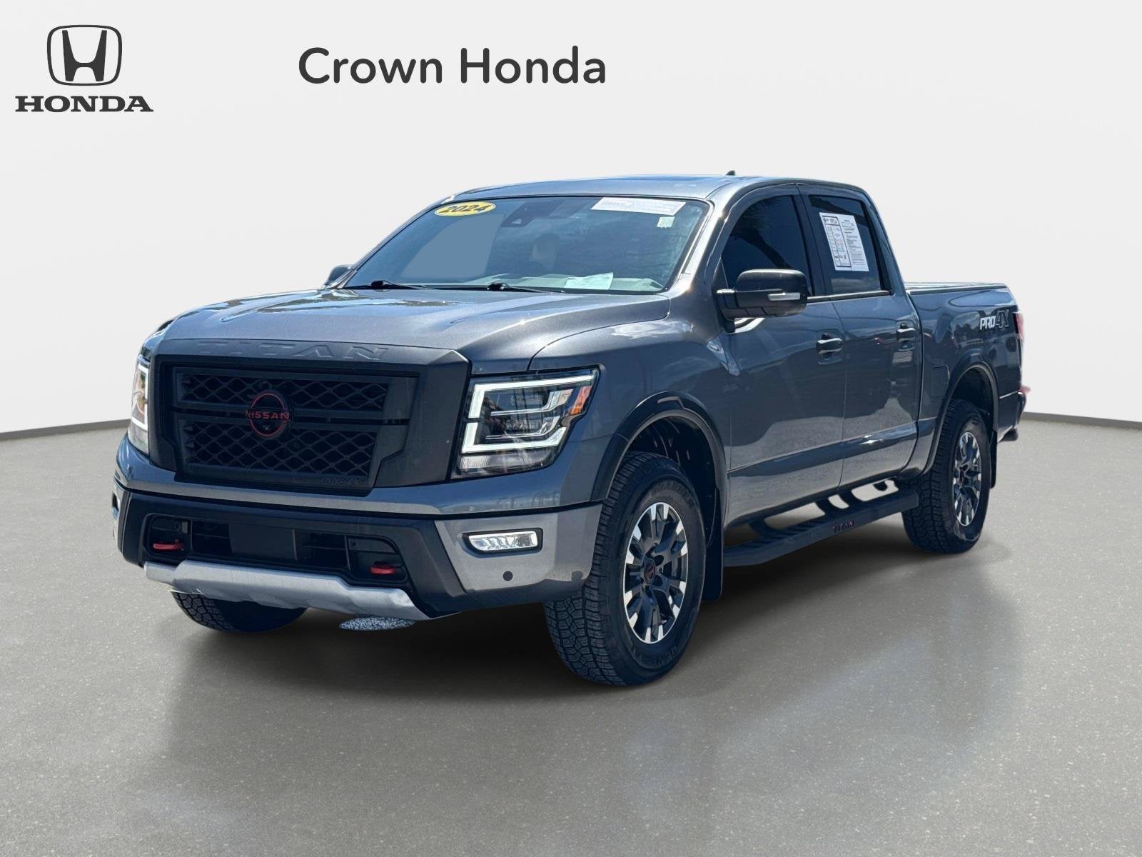2024 Nissan Titan PRO-4X