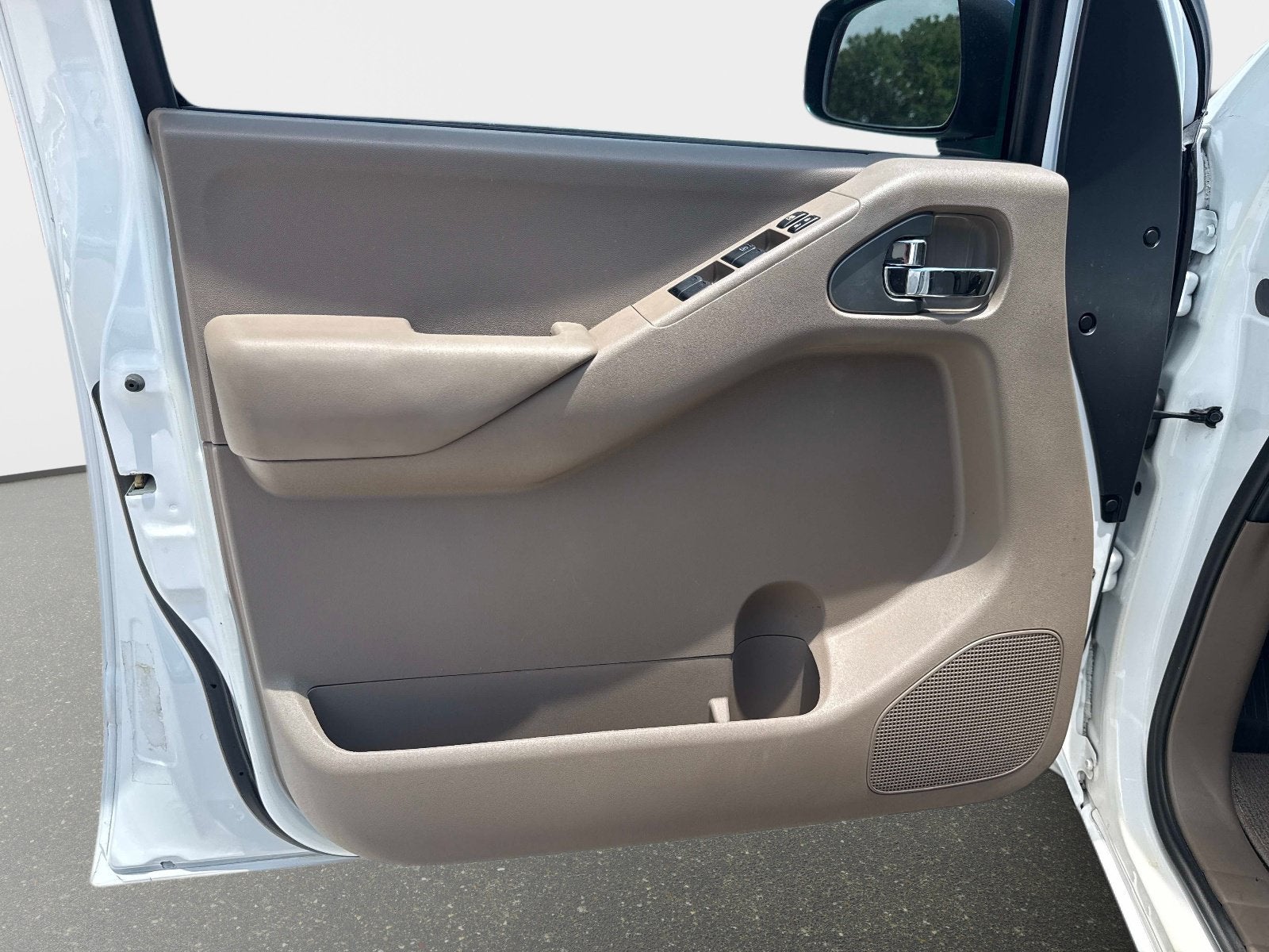 2012 Nissan Frontier SV