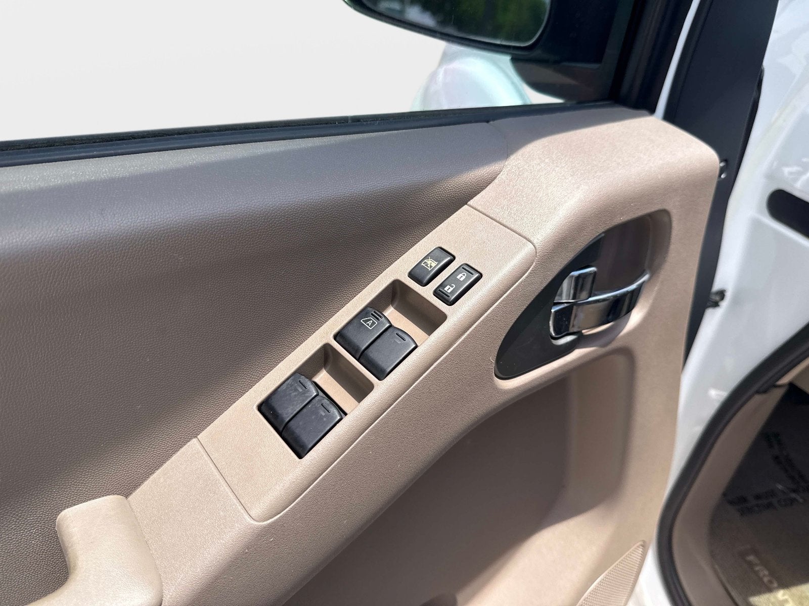 2012 Nissan Frontier SV