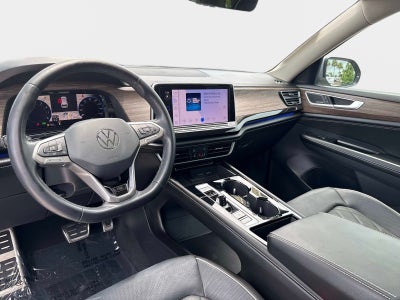 2024 Volkswagen Atlas 2.0T SEL Premium R-Line
