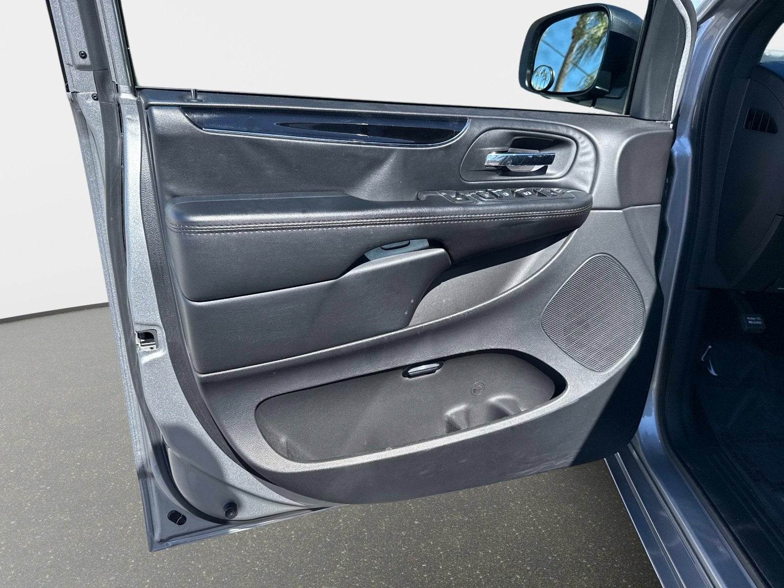 2019 Dodge Grand Caravan SE 35th Anniversary Edition