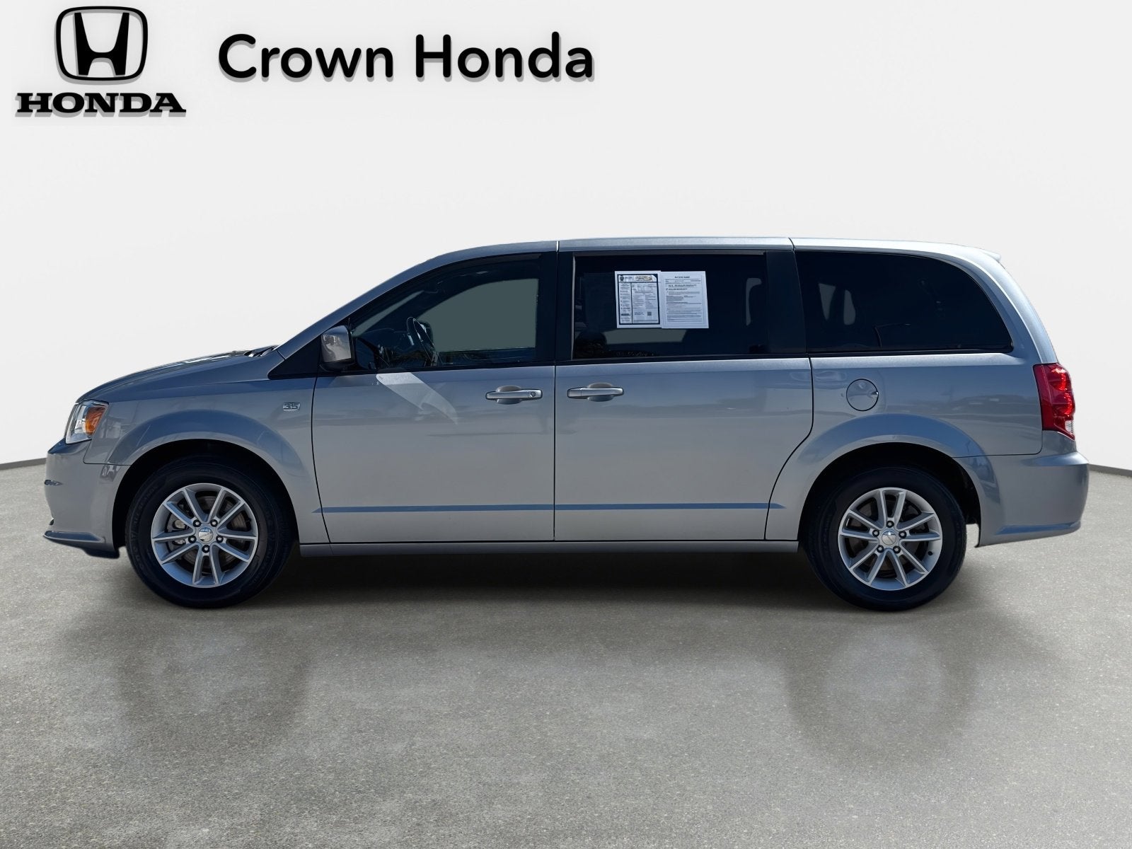 2019 Dodge Grand Caravan SE 35th Anniversary Edition