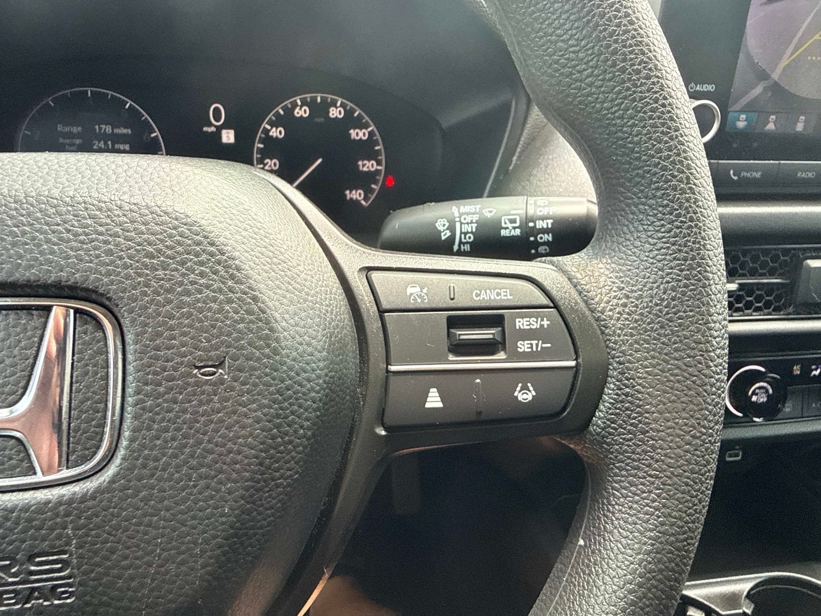 2025 Honda HR-V LX