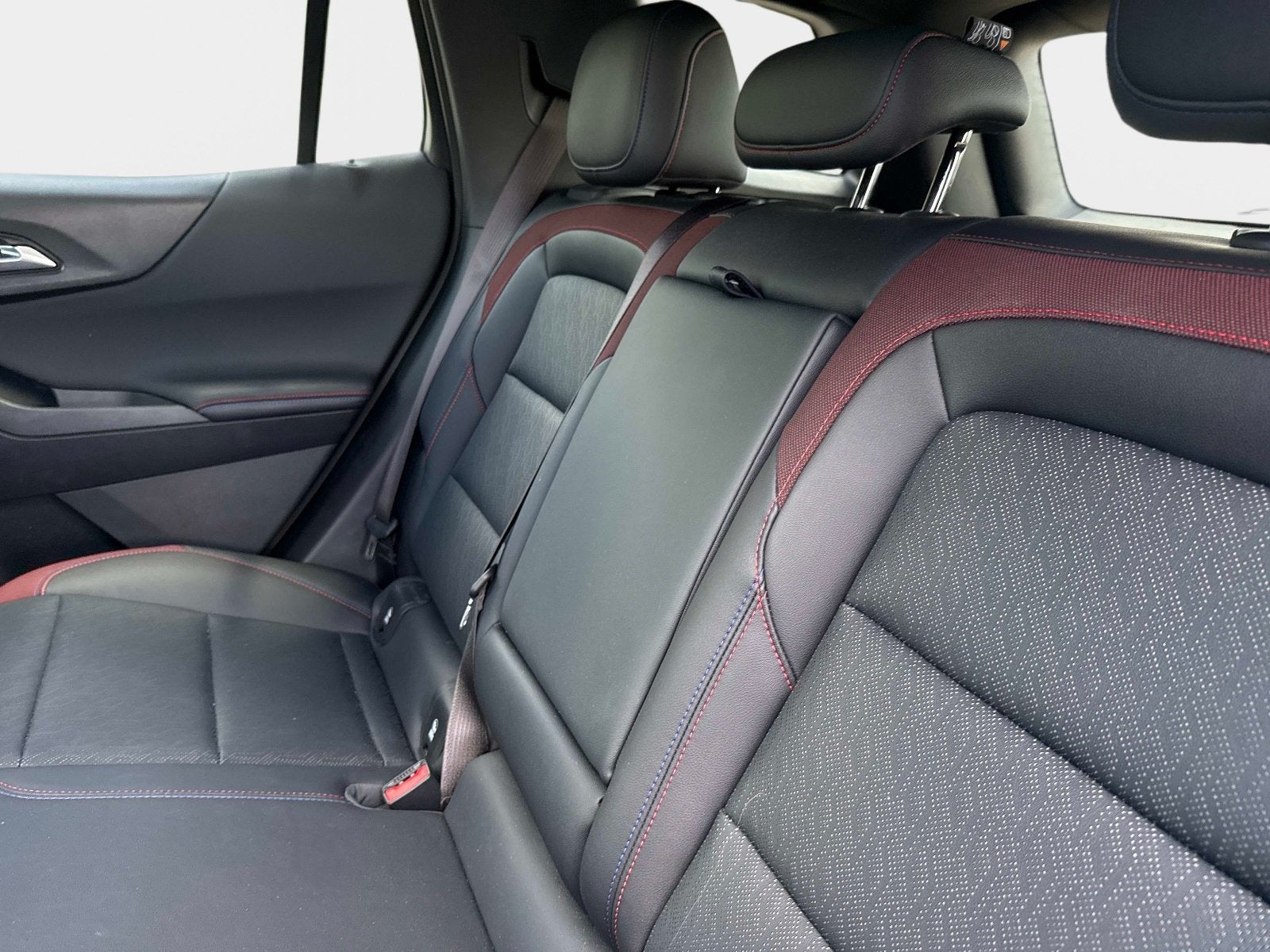 2025 Chevrolet Equinox FWD RS