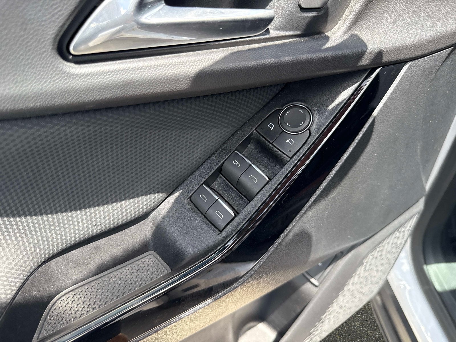 2025 Chevrolet Equinox FWD RS