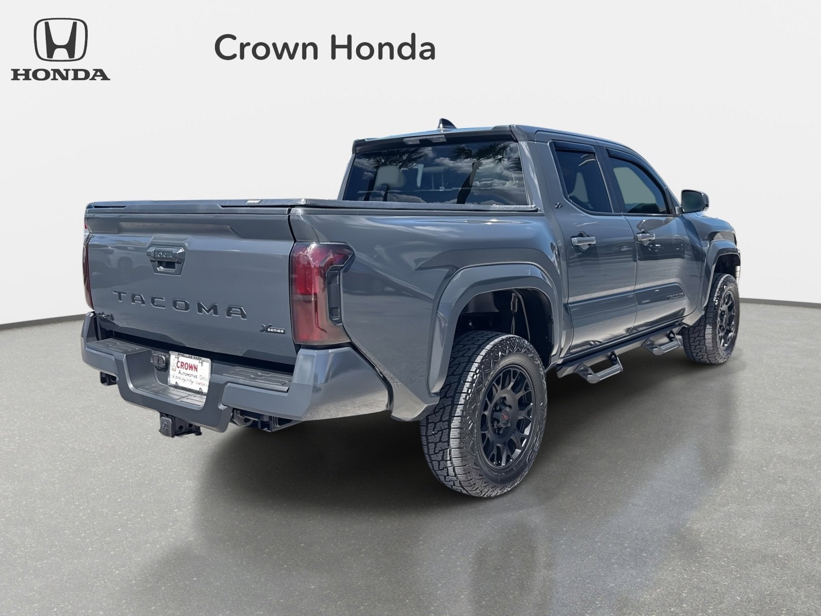 2025 Toyota Tacoma 4WD SR5