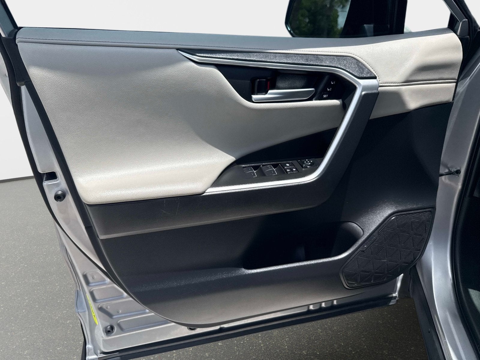 2023 Toyota RAV4 Hybrid Limited