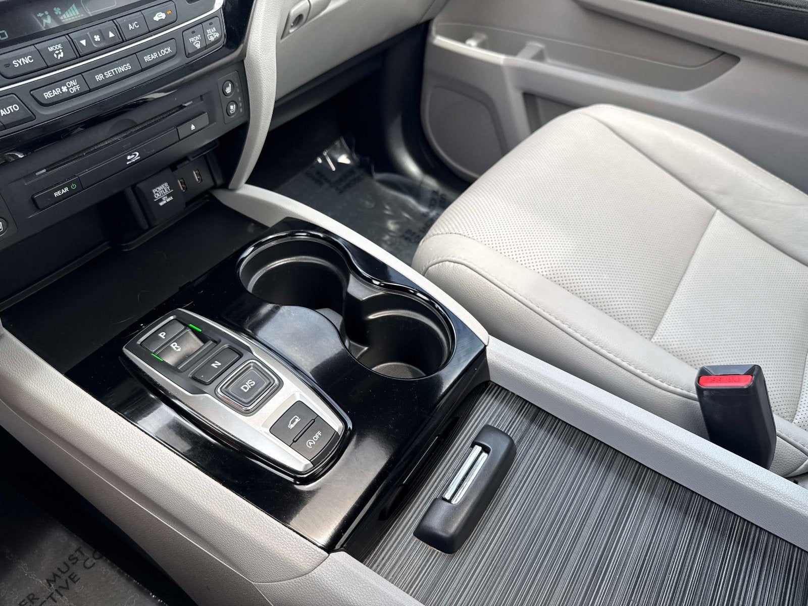 2018 Honda Pilot Elite