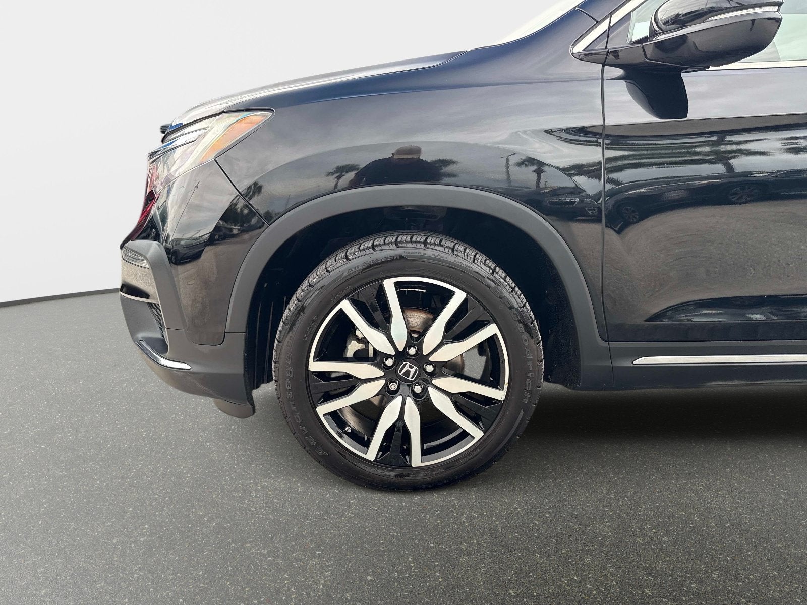 2021 Honda Pilot Touring 8-Passenger