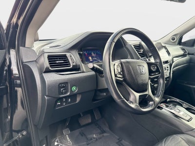 2021 Honda Pilot Touring 8-Passenger