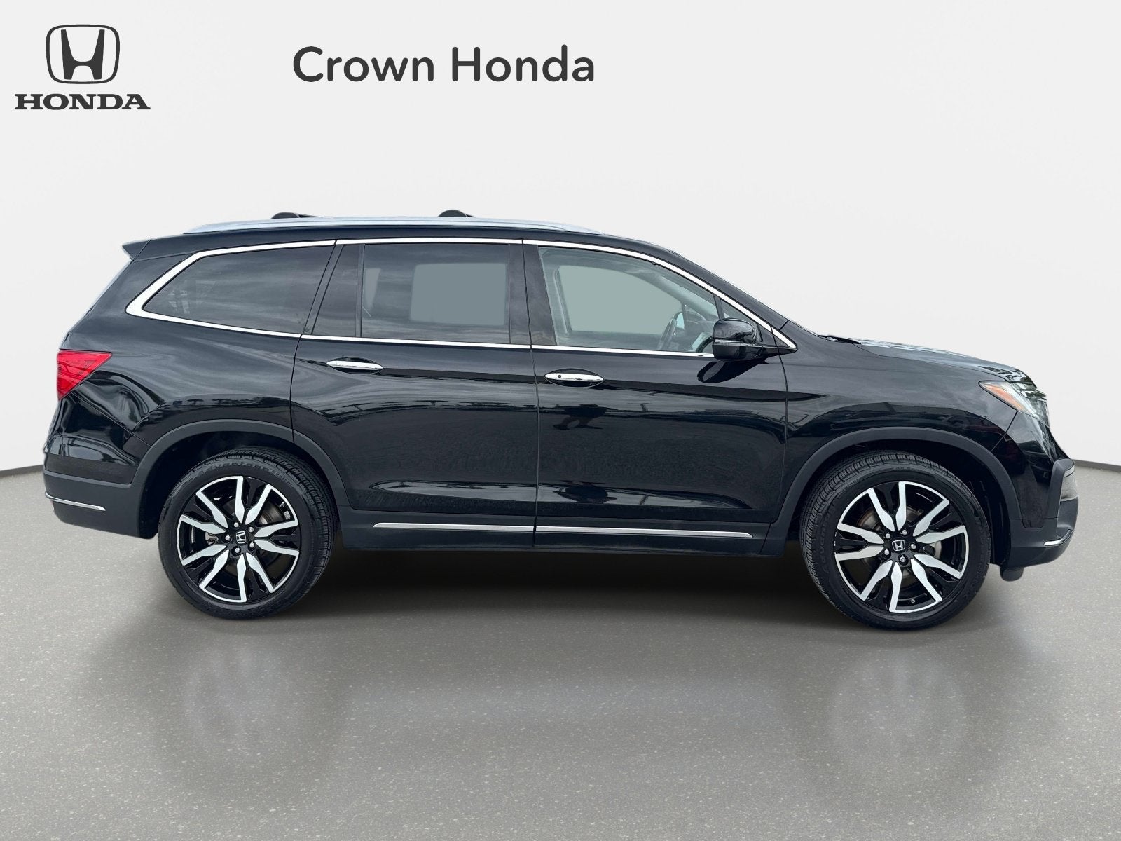 2021 Honda Pilot Touring 8-Passenger