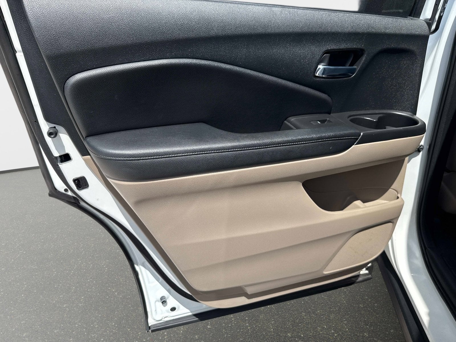 2022 Honda Pilot Touring 8-Passenger
