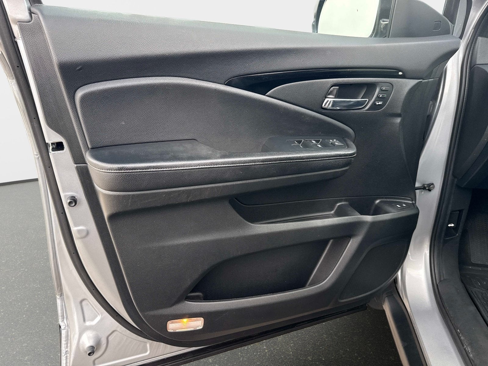 2021 Honda Passport Elite