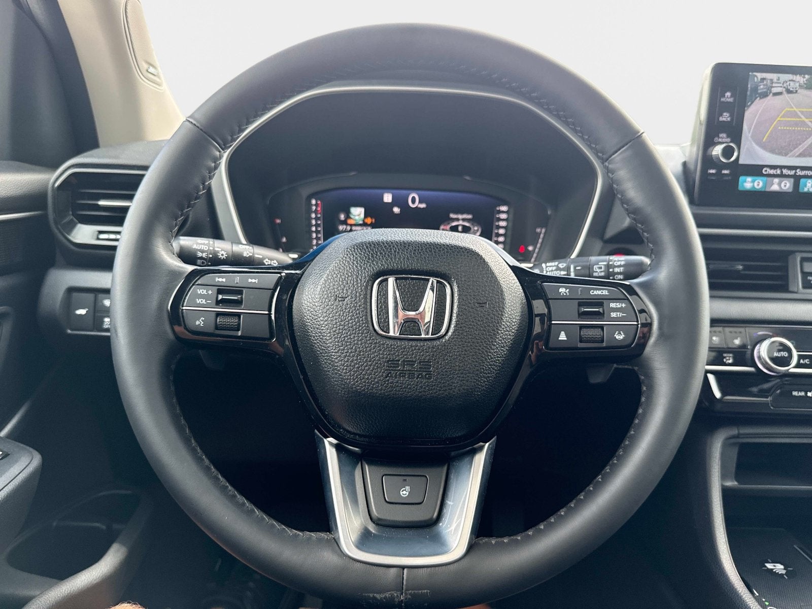 2023 Honda Pilot Elite