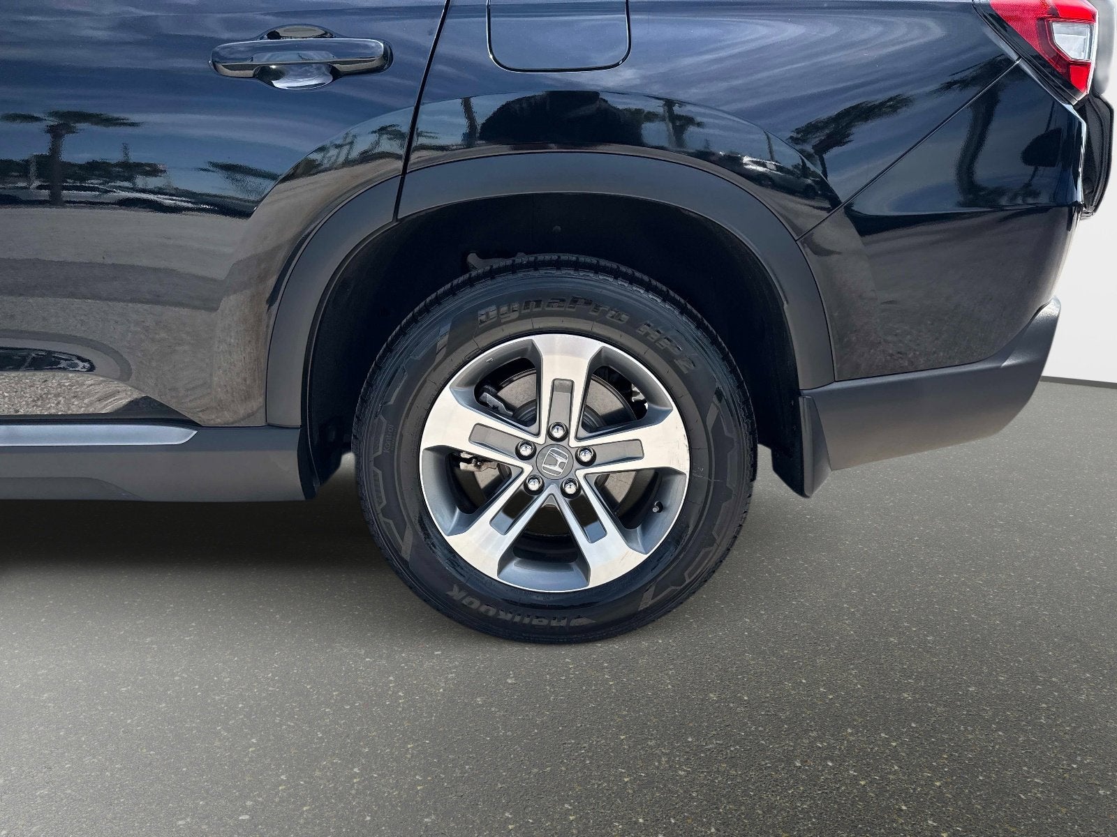 2023 Honda Pilot EX-L 8 Passenger