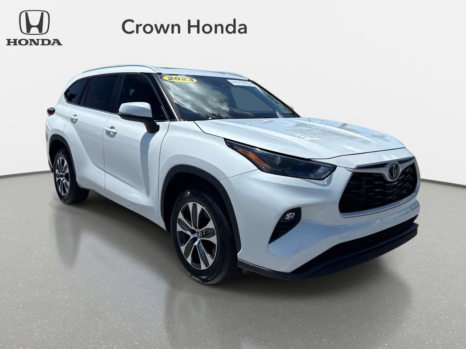 2023 Toyota Highlander L