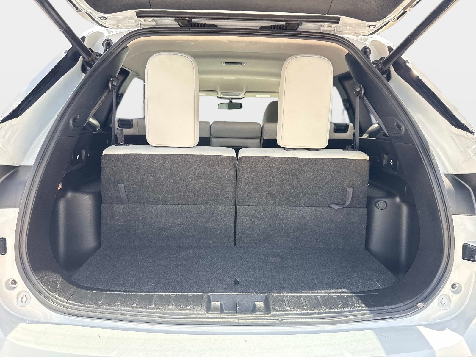 2023 Mitsubishi Outlander SEL