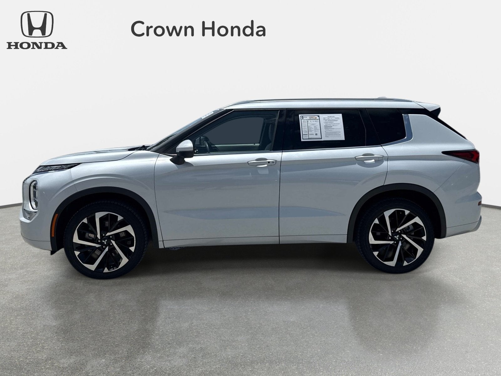 2023 Mitsubishi Outlander SEL