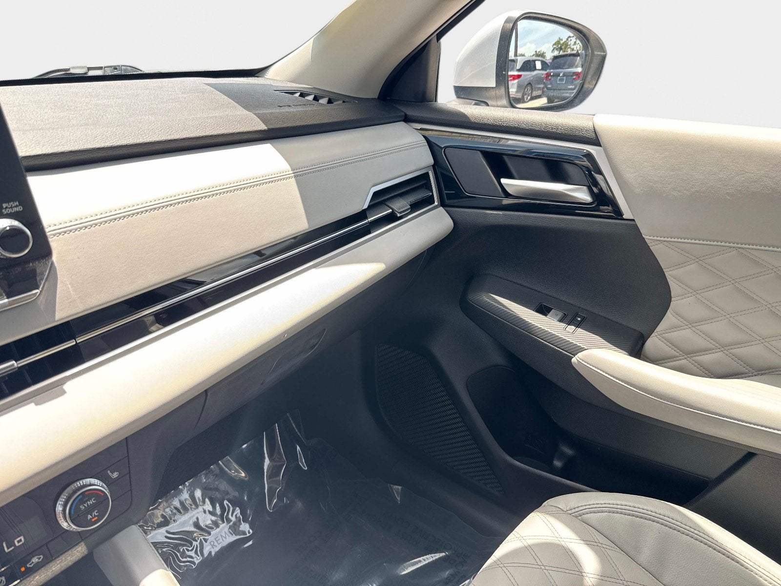 2023 Mitsubishi Outlander SEL