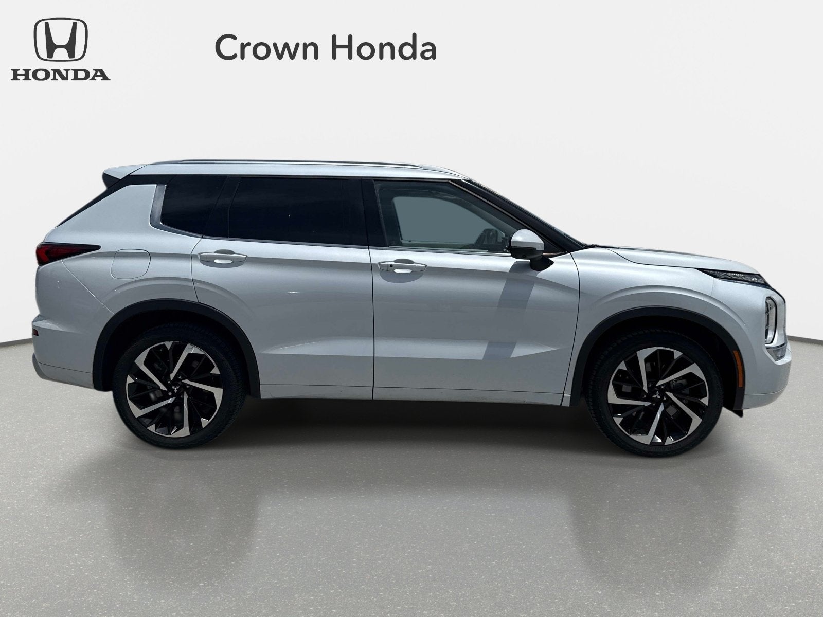 2023 Mitsubishi Outlander SEL