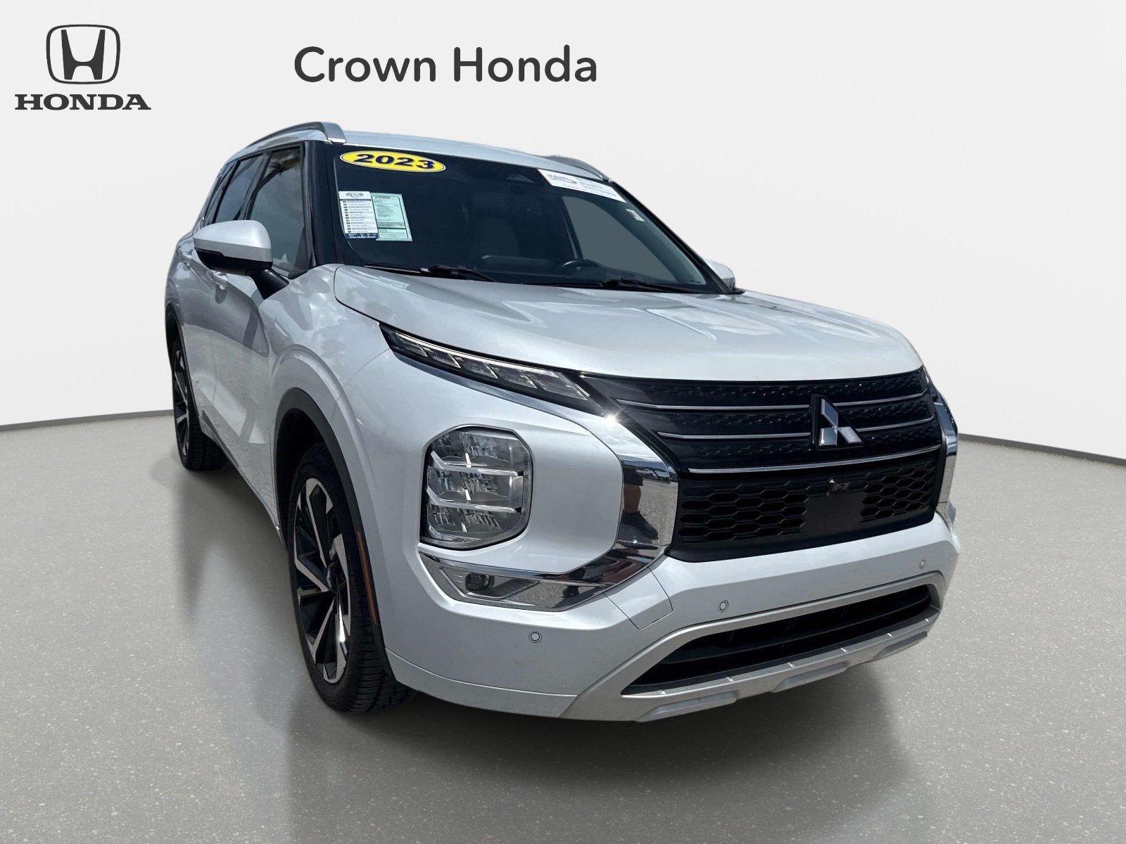 2023 Mitsubishi Outlander SEL