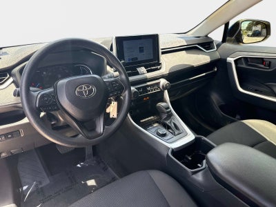 2023 Toyota RAV4 Hybrid LE