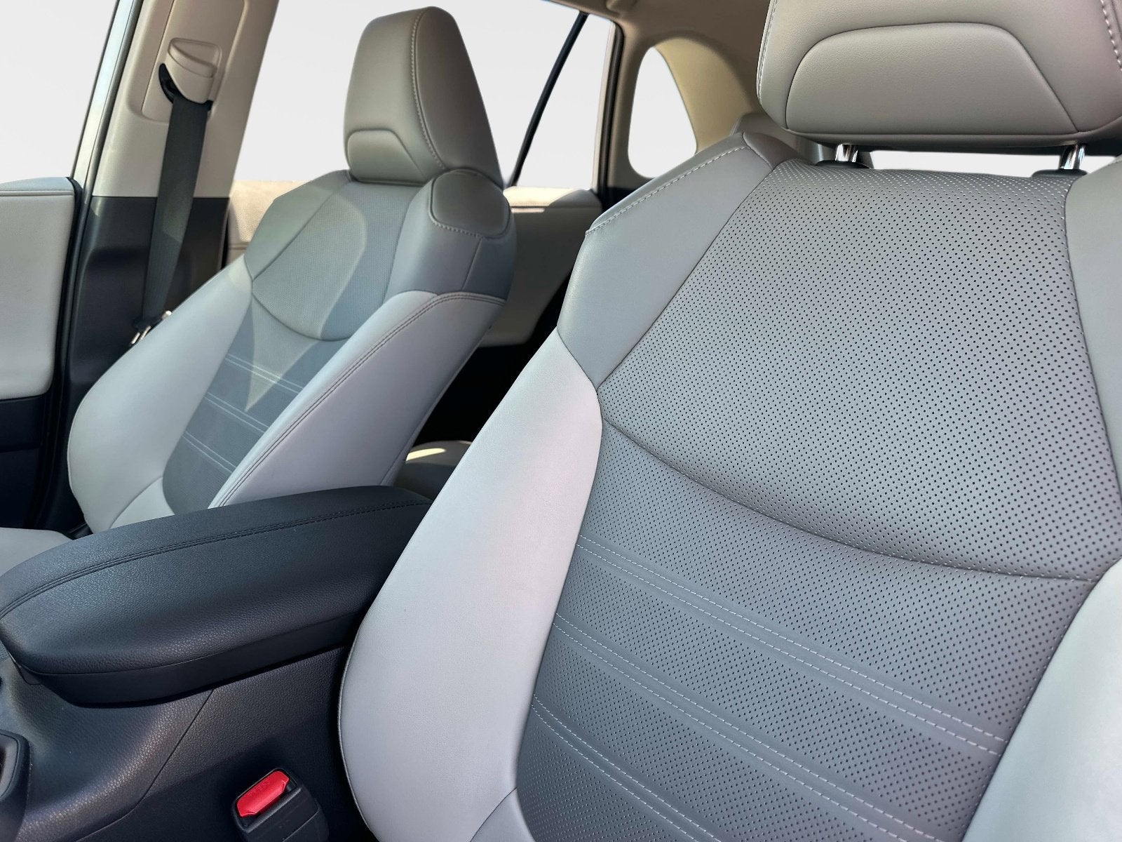 2020 Toyota RAV4 Limited