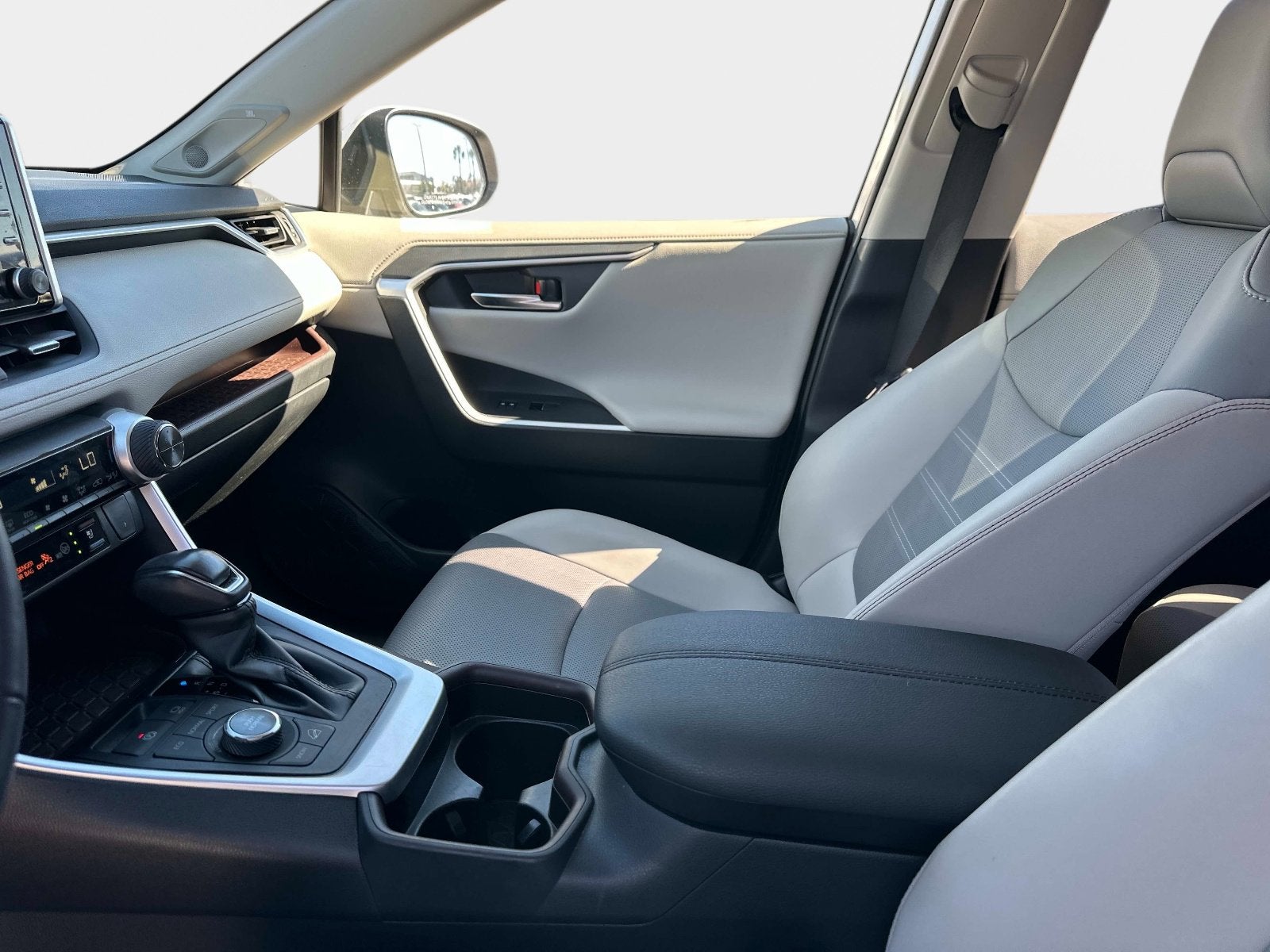 2020 Toyota RAV4 Limited