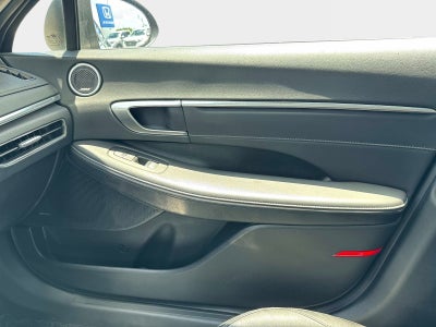 2023 Hyundai Sonata Hybrid Limited