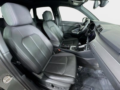 2024 Audi Q3 S line Premium