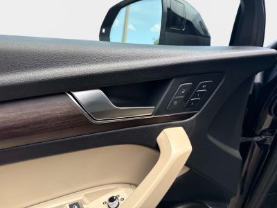 2023 Audi Q5 S line Premium