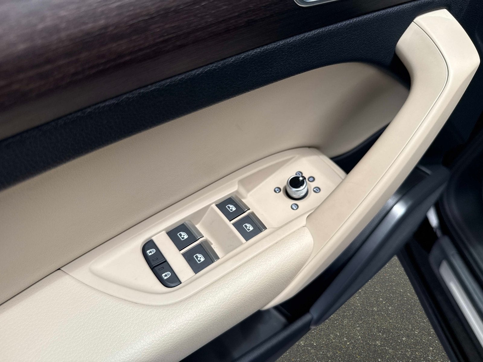 2023 Audi Q5 S line Premium