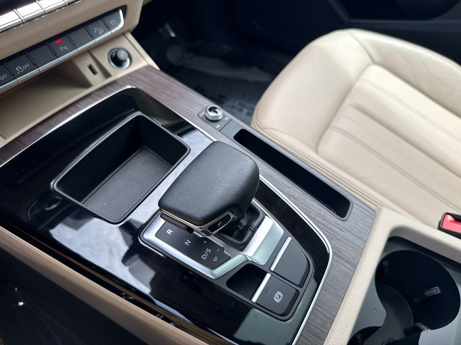 2023 Audi Q5 S line Premium