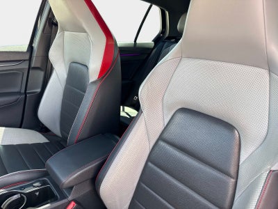 2022 Volkswagen Golf GTI SE