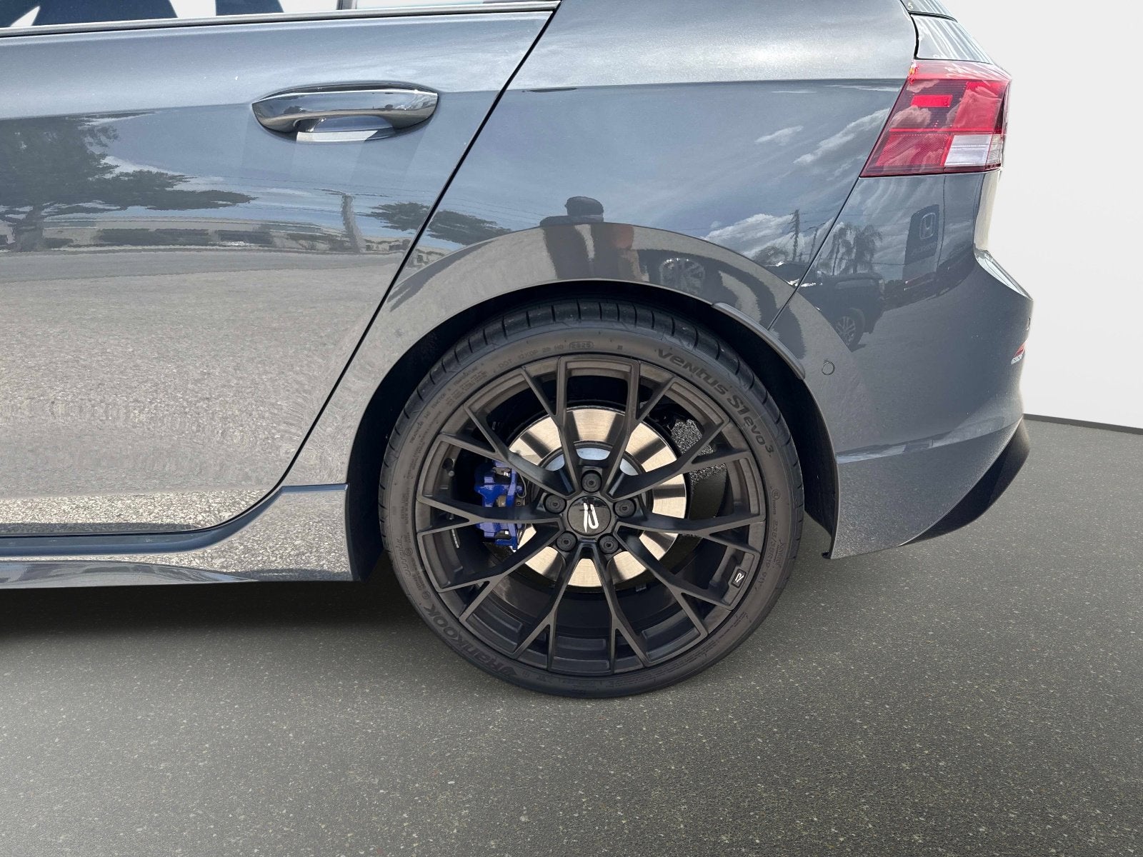 2026 Volkswagen Golf R 2.0T