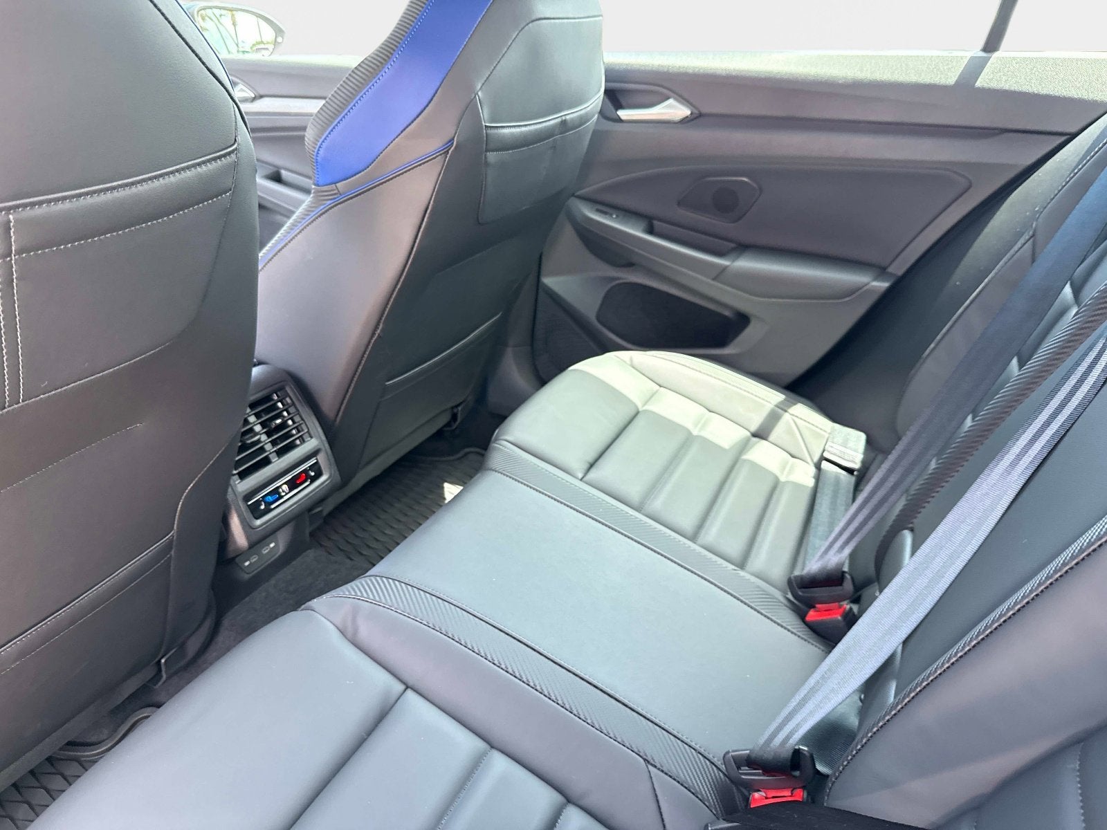 2026 Volkswagen Golf R 2.0T