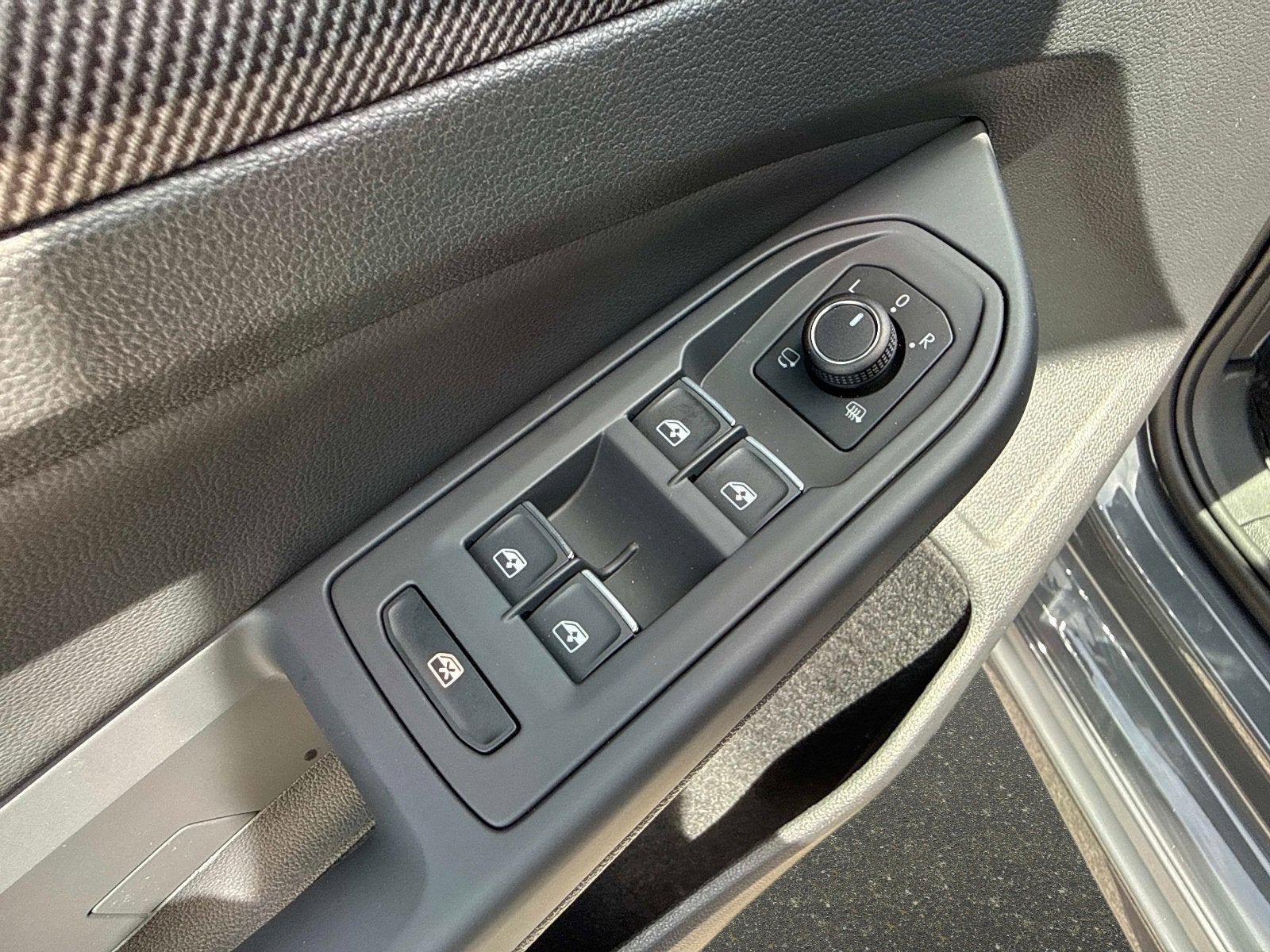 2026 Volkswagen Golf R 2.0T