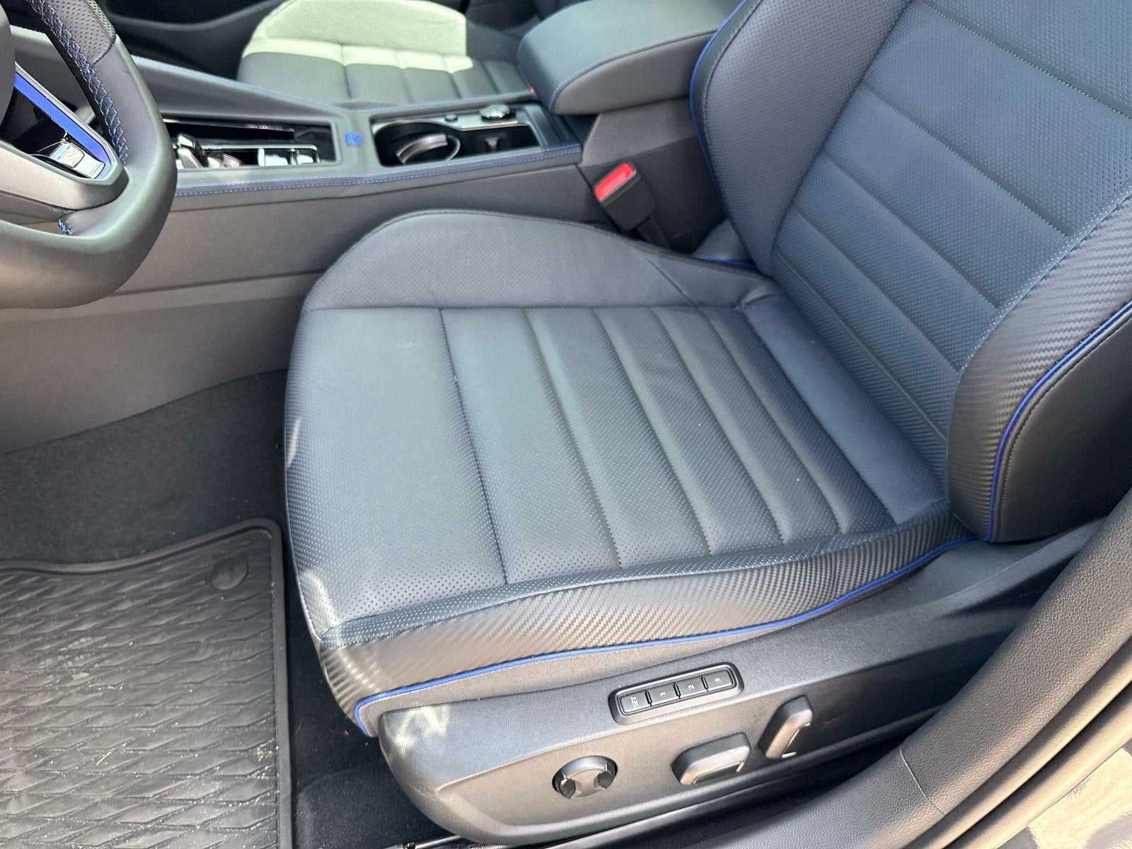 2026 Volkswagen Golf R 2.0T