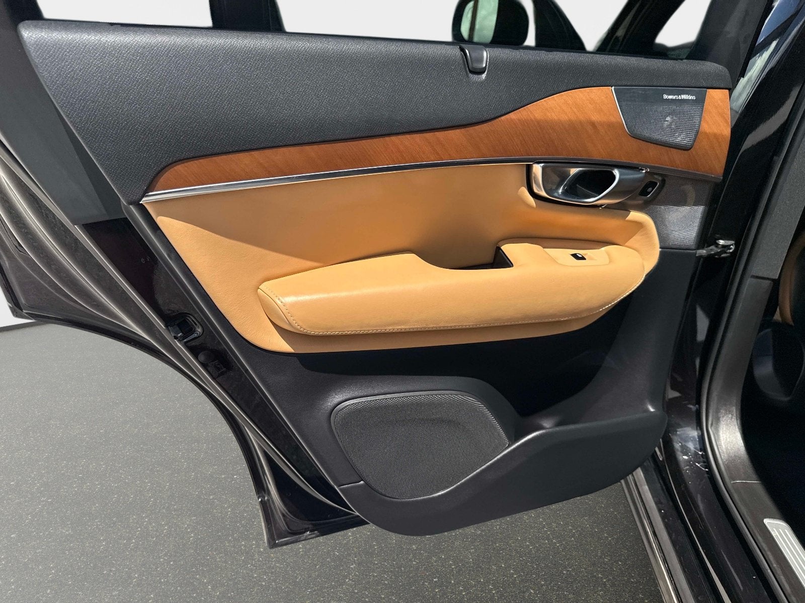 2017 Volvo XC90 Inscription