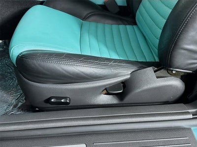 2002 Ford Thunderbird Base