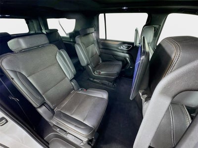 2021 Chevrolet Suburban High Country