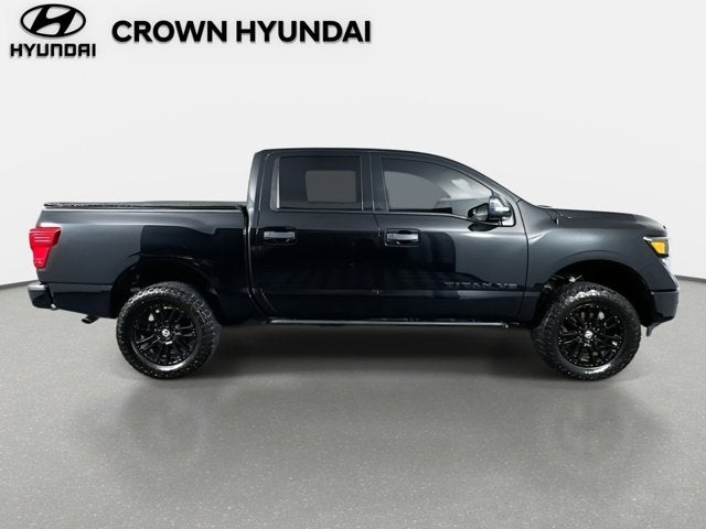 2019 Nissan Titan SV