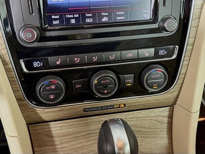 2017 Volkswagen Passat SEL Premium