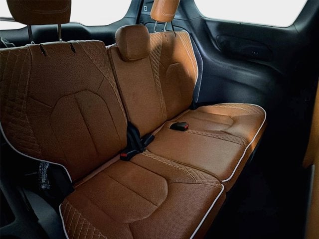 2024 Chrysler Pacifica Pinnacle