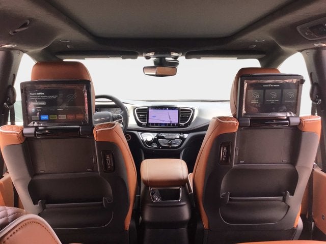2024 Chrysler Pacifica Pinnacle