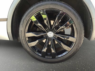 2021 Volkswagen Tiguan 2.0T SE R-Line Black
